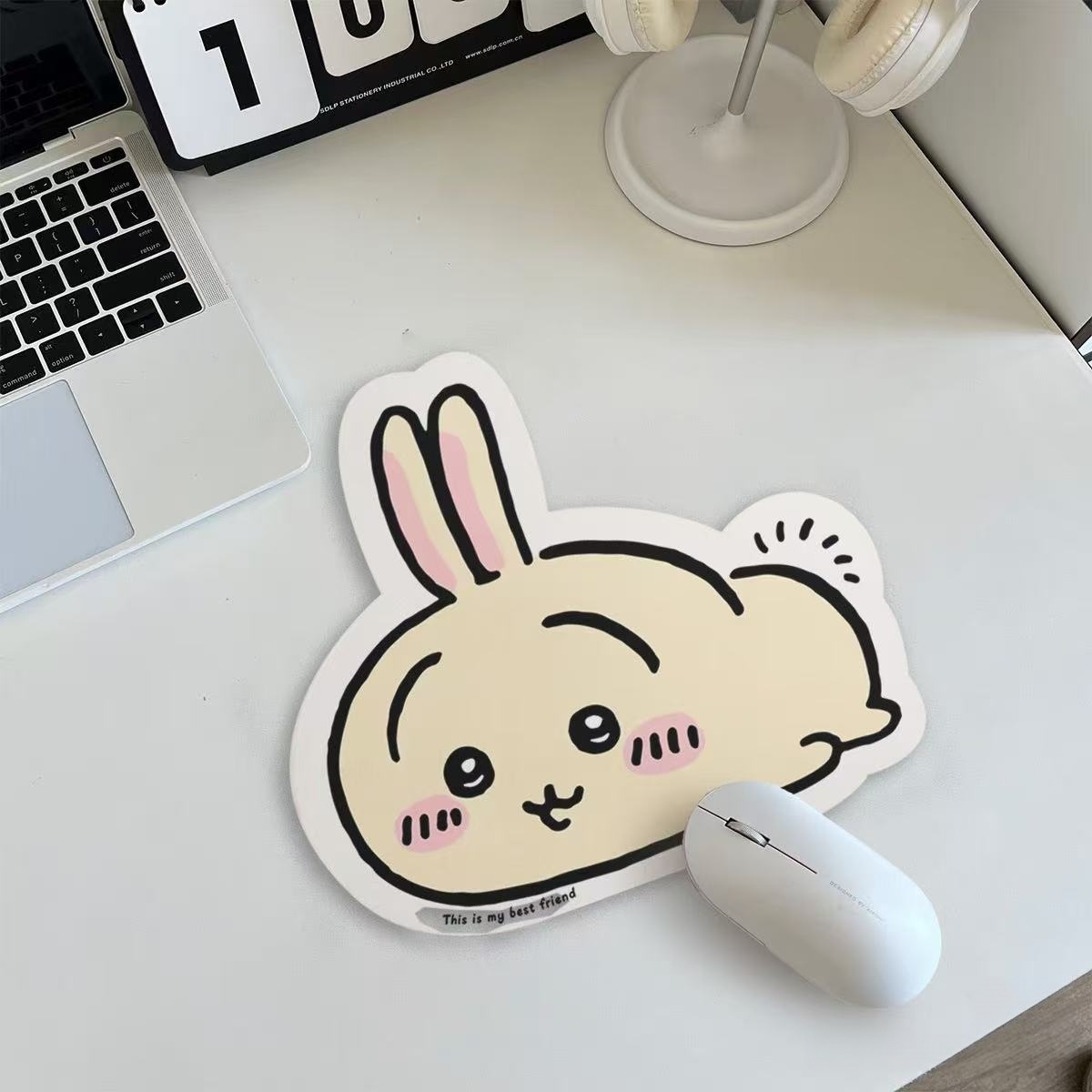 Office Stationery And Supply - Chiikawa 漫画 Jiyi Usagi Hachiware 特殊形状レザーマウスパッド
