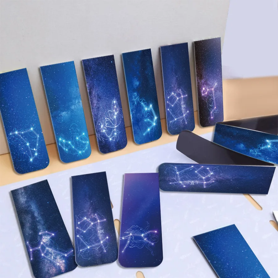 Bookmark Magnetic Clip - スペースと星空の磁気ブックマーク、フォルダタグ、ブックマーク、ブックファン、12個