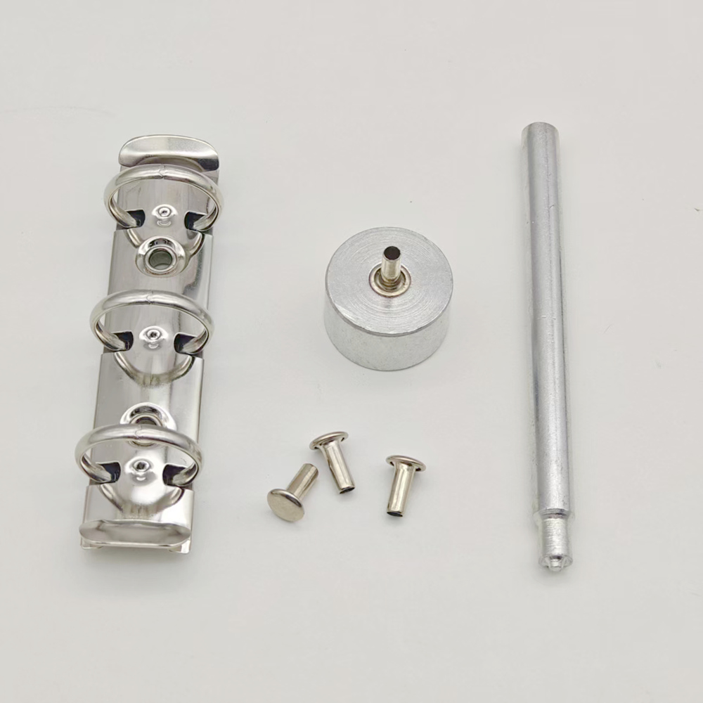 Binder Clip Assorted - 20個入り カラフルメタルリベット ルーズリーフバインダークリップ用 スタンピングツールパンチ シルバーブロンズゴールデン -