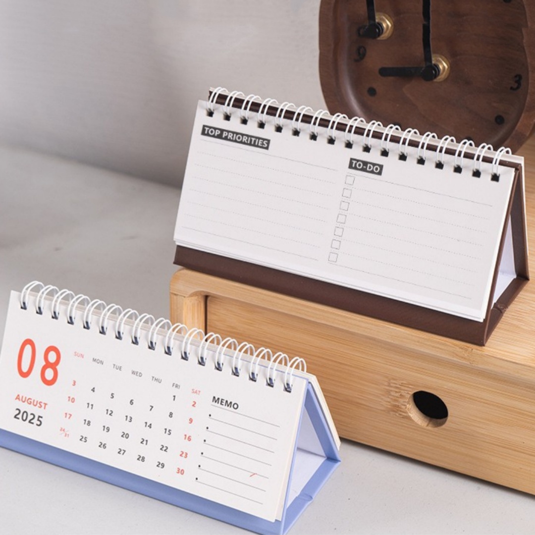 シンプルな卓上カレンダー 2025-2026 ミニプランナー - Office Stationery Supply List のレビューと価格